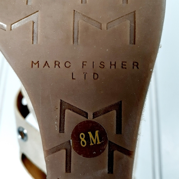 Marc Fisher LTD Bloom Grommet Tan Suede Leather Platform Sandals D167 - Picture 13 of 13